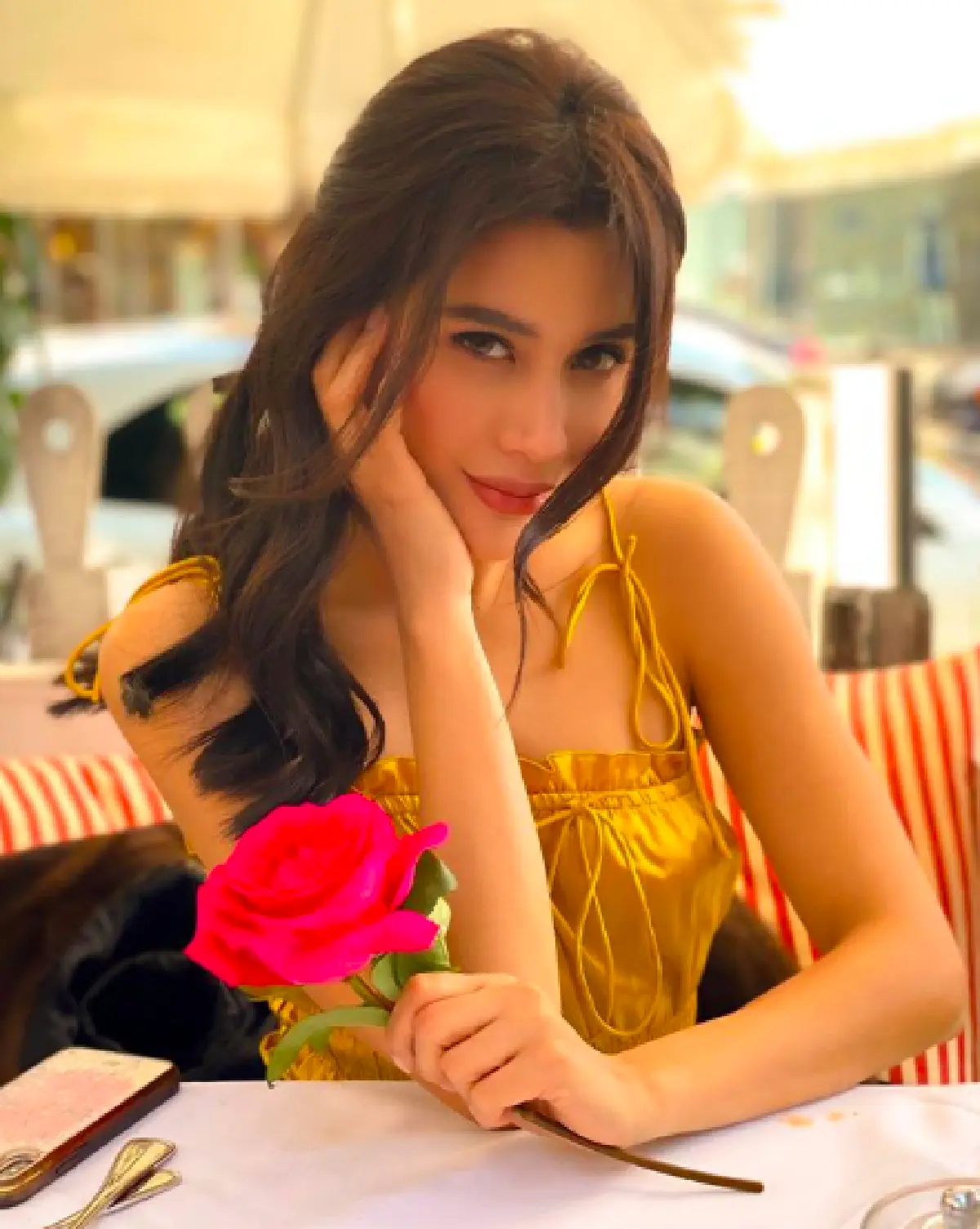 "ปู ไปรยา" ส่งตัวแทนลงพื้นที่ช่วยเหลืออดีตดาราดัง "เนตรดาว นภาพรรณ"