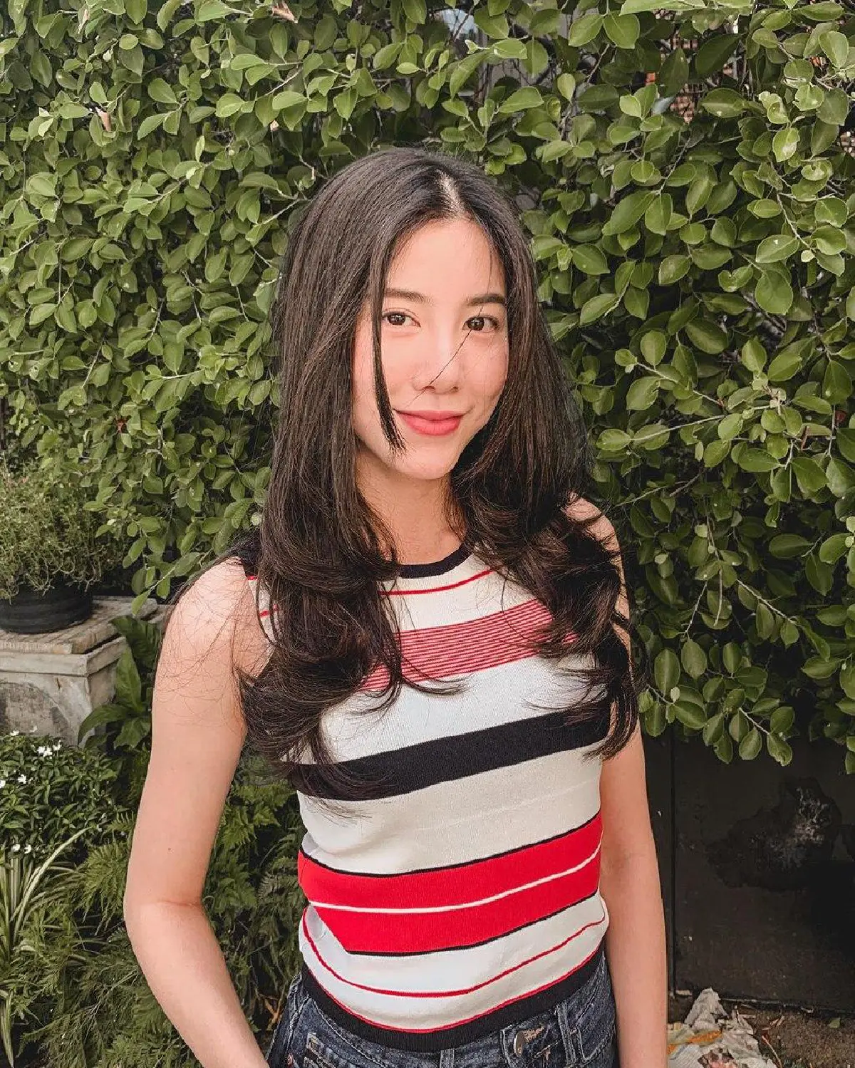 คู่นี้น่ารัก! เคน ภูภูมิ ยกเค้กฉลองวันเกิด เอสเธอร์ พร้อมนำของขวัญไปให้ถึงบ้าน