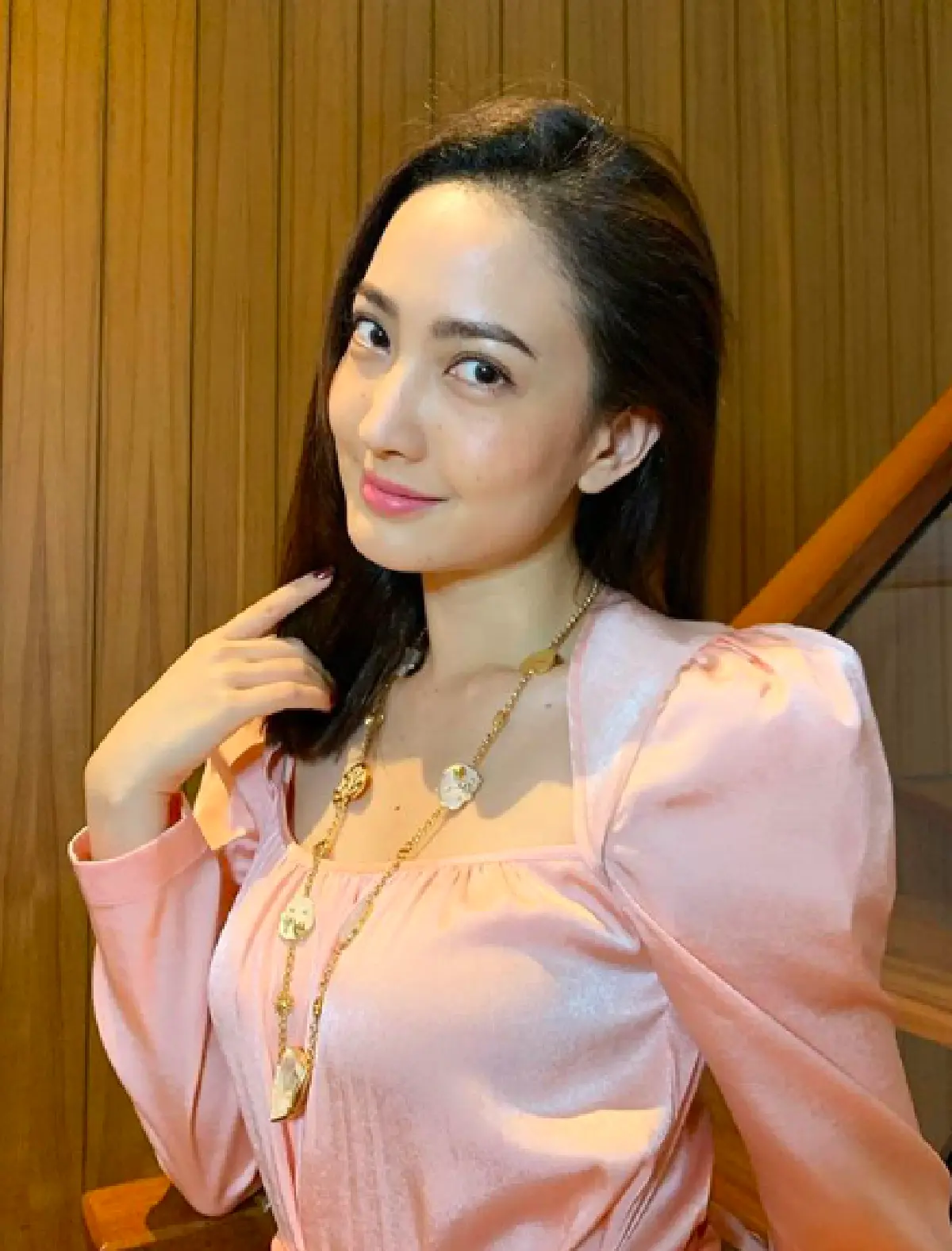 “แต้ว” อวดความสตรองกล้ามท้องสวยเป๊ะ โชว์ออกกำลังกายสู้กระแสดราม่า