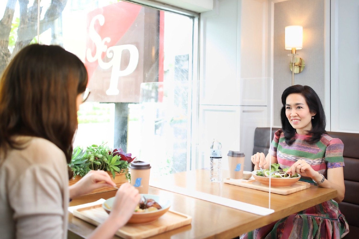 ส่องมาตรการร้านอาหารยุค New Normal กับมาตรฐานตามแบบฉบับ 'เอส แอนด์ พี' ส่องมาตรการร้านอาหารยุค New Normal กับมาตรฐานตามแบบฉบับ 'เอส แอนด์ พี'