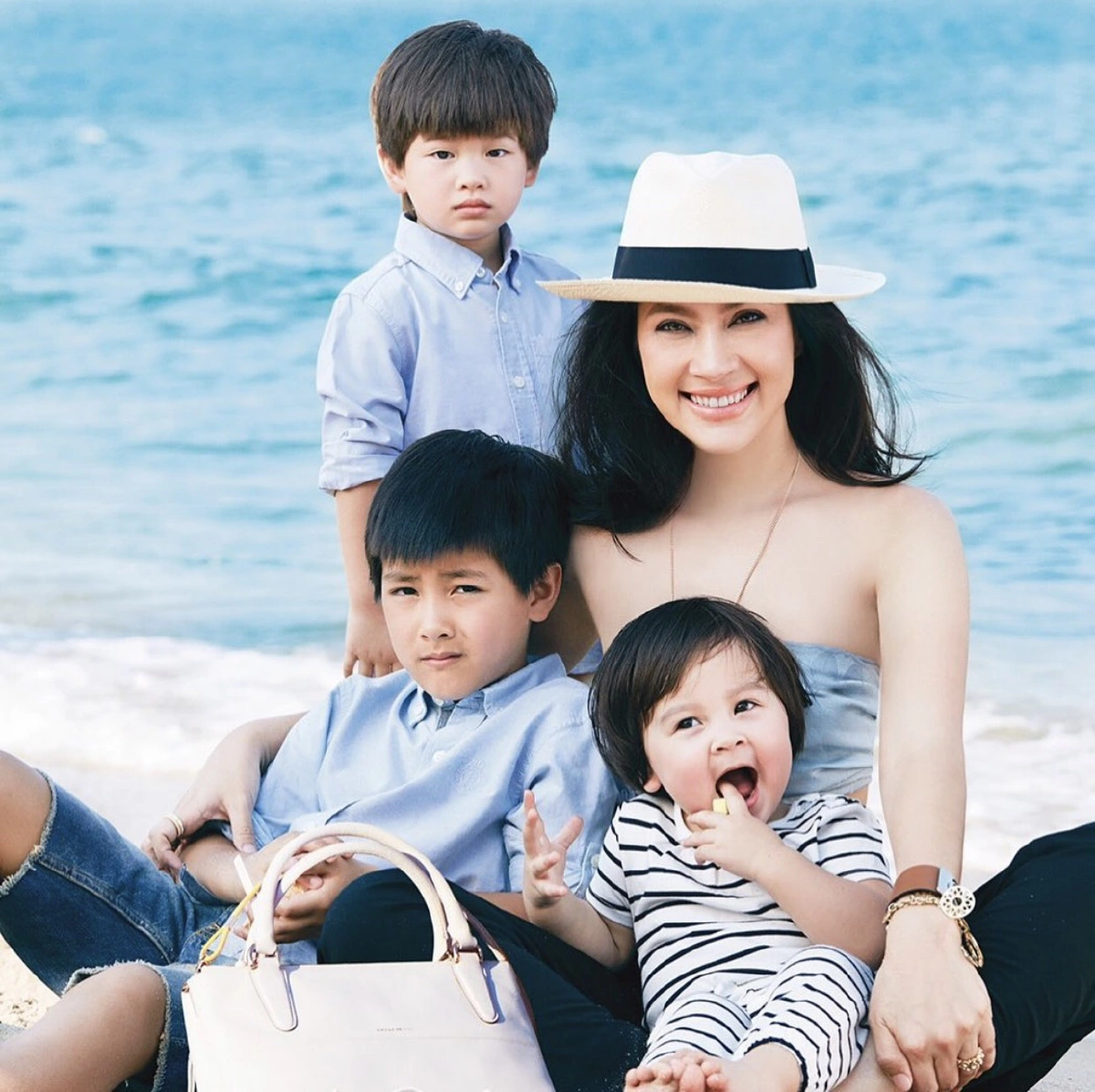 น้องเนซซี่ ลูกสาว แหม่ม คัทลียา ฉายแววความสวยได้คุณแม่มาเต็มๆ