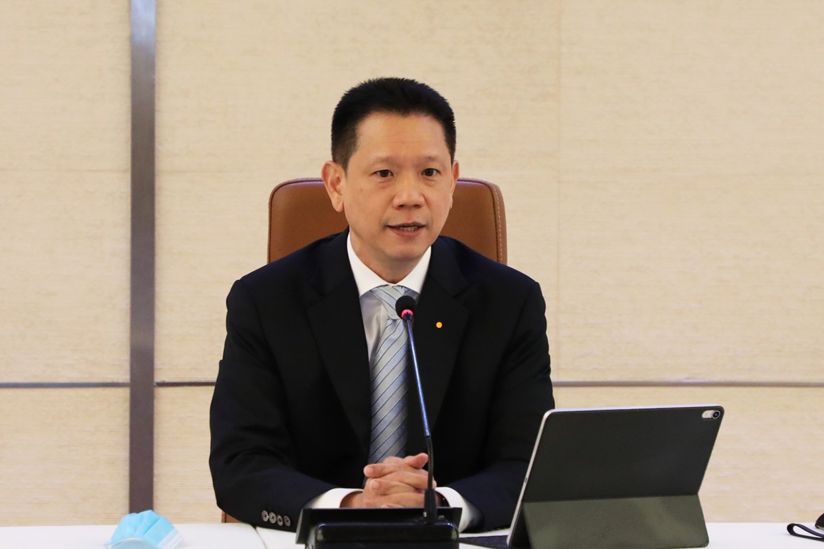 คลังเลิกแถลงเศรษฐกิจทรุดชั่วคราว ขอใช้ข้อมูลเดียวกับสศช. ไปก่อน คลังเลิกแถลงเศรษฐกิจทรุดชั่วคราว ขอใช้ข้อมูลเดียวกับสศช. ไปก่อน