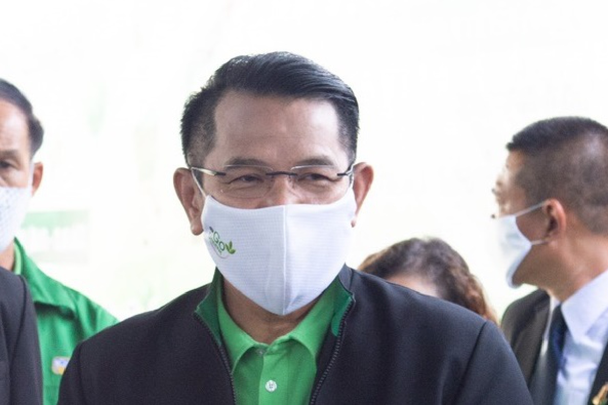 ธ.ก.ส.ผงะชื่อเกษตรกรรับเงิน5พันเสียชีวิตกว่าแสนคน ธ.ก.ส.ผงะชื่อเกษตรกรรับเงิน5พันเสียชีวิตกว่าแสนคน