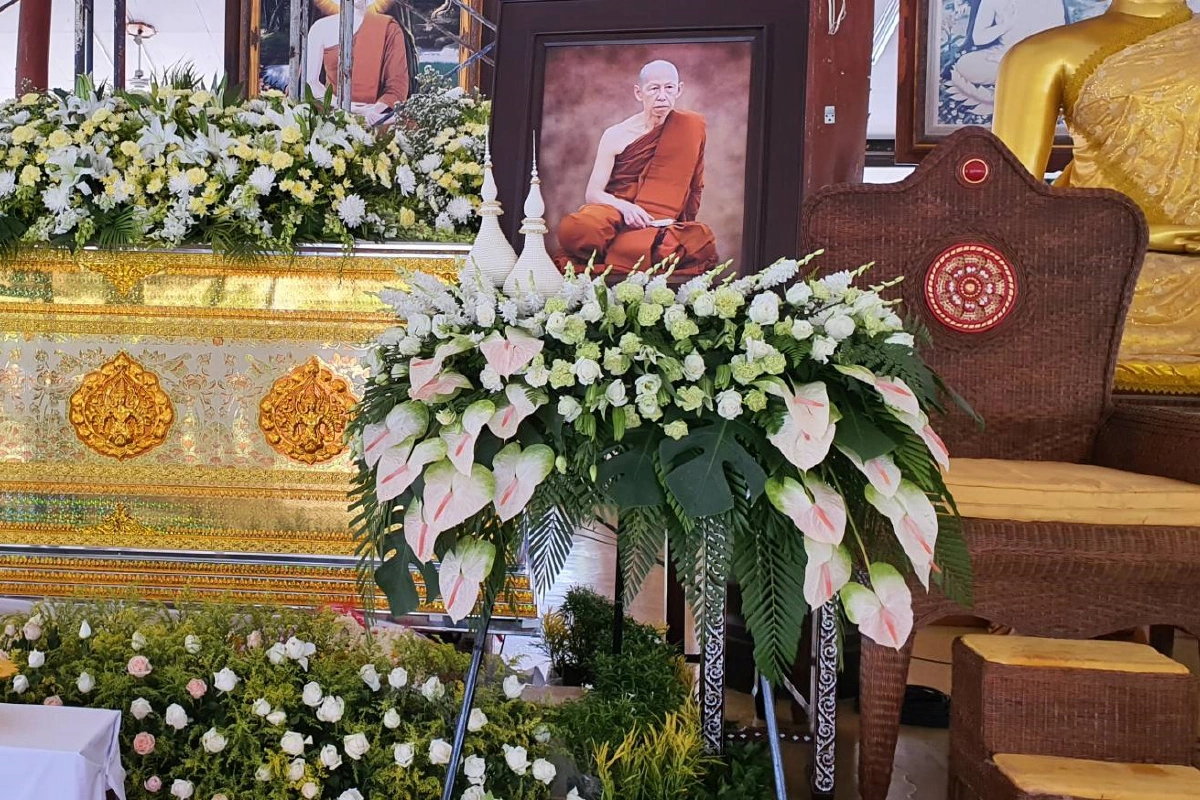 ผลชันสูตรหลวงพ่อสุดใจพบควันในปอด 