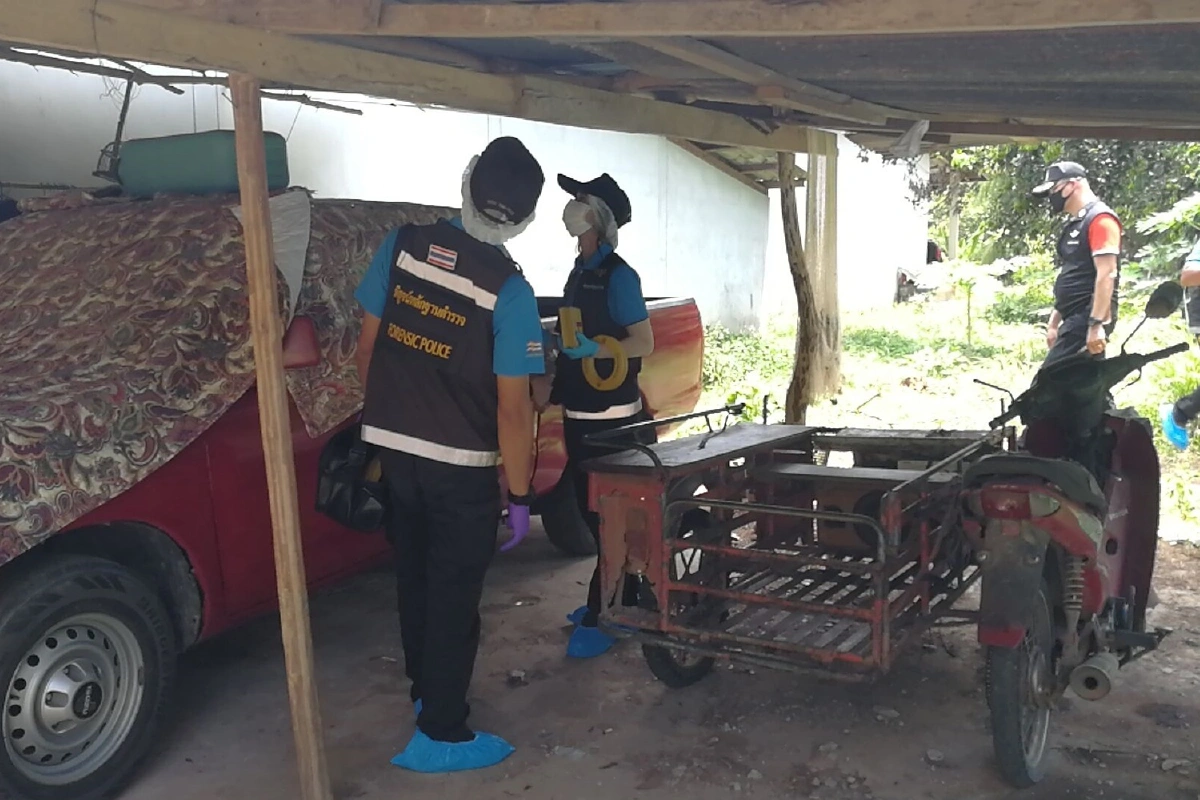 ตร.คาดศพถูกฆ่ายัดกระสอบฝังดินที่นาหม่อม ฝีมือคนใกล้ชิดผู้ตาย