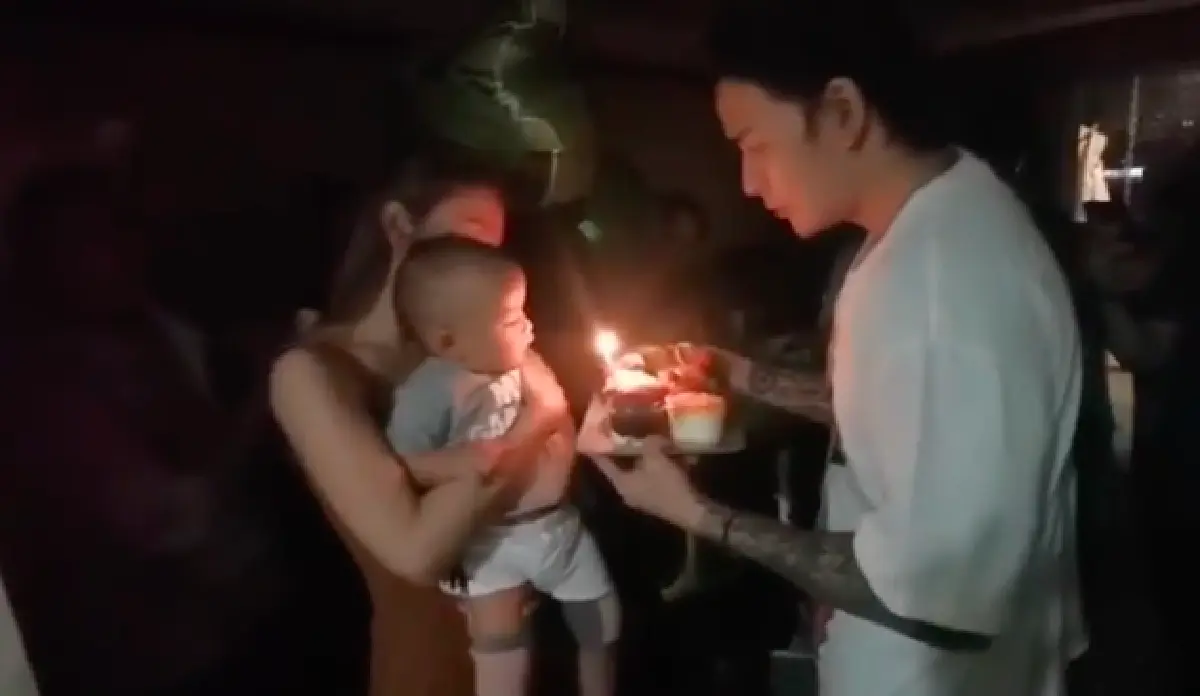  “แทค-ไฮโซเบลล์” พร้อมหน้า จัดปาร์ตี้วันเกิดอายุครบ 1 ขวบให้ “น้องภารัน” 