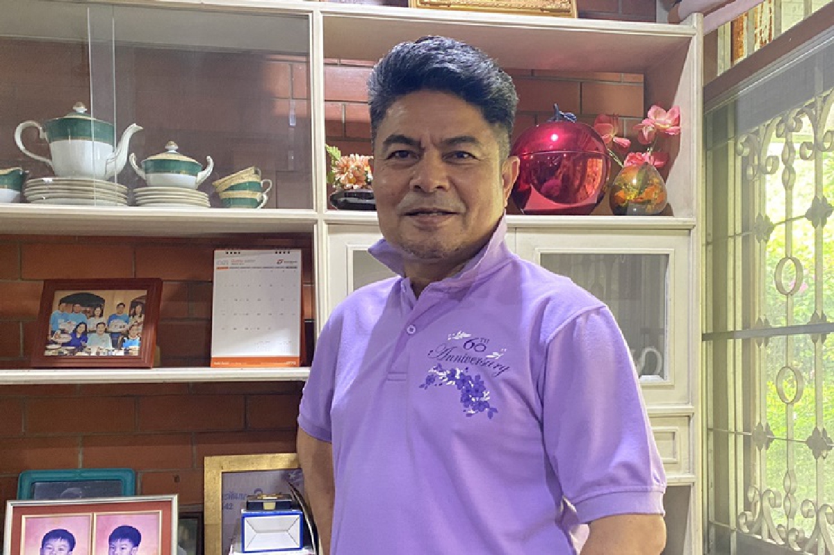 เทพไท หนุน "อุตตม"ลงพื้นที่ รับฟังปัญหาดีกว่า นั่งอยู่บนหอคอยงาช้าง รอรายงาน เทพไท หนุน "อุตตม"ลงพื้นที่ รับฟังปัญหาดีกว่า นั่งอยู่บนหอคอยงาช้าง รอรายงาน