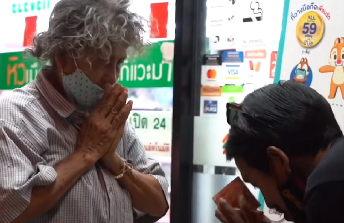 “ผมจะไม่หยุดจนกว่าจะหมดลมหายใจ” นักบุญล่ายิ้มผู้มาจากอดีตนักเลงหัวไม้