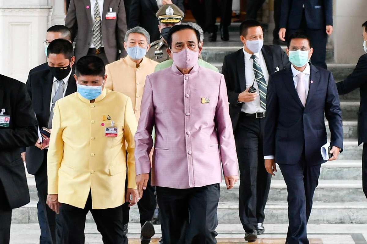 "บิ๊กตู่"ย้ำจำเป็นต้องขยายพรก.ฉุกเฉินฯ สั่งเตรียมมาตรการฟื้นท่องเที่ยว "บิ๊กตู่"ย้ำจำเป็นต้องขยายพรก.ฉุกเฉินฯ สั่งเตรียมมาตรการฟื้นท่องเที่ยว