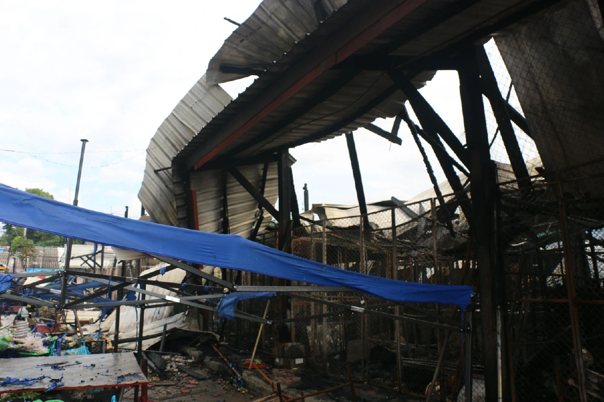 สังขละบุรีเปิดจุดลงทะเบียนหลังเกิดเหตุไฟไหม้ตลาดสดเทศบาลตำบลวังกะ