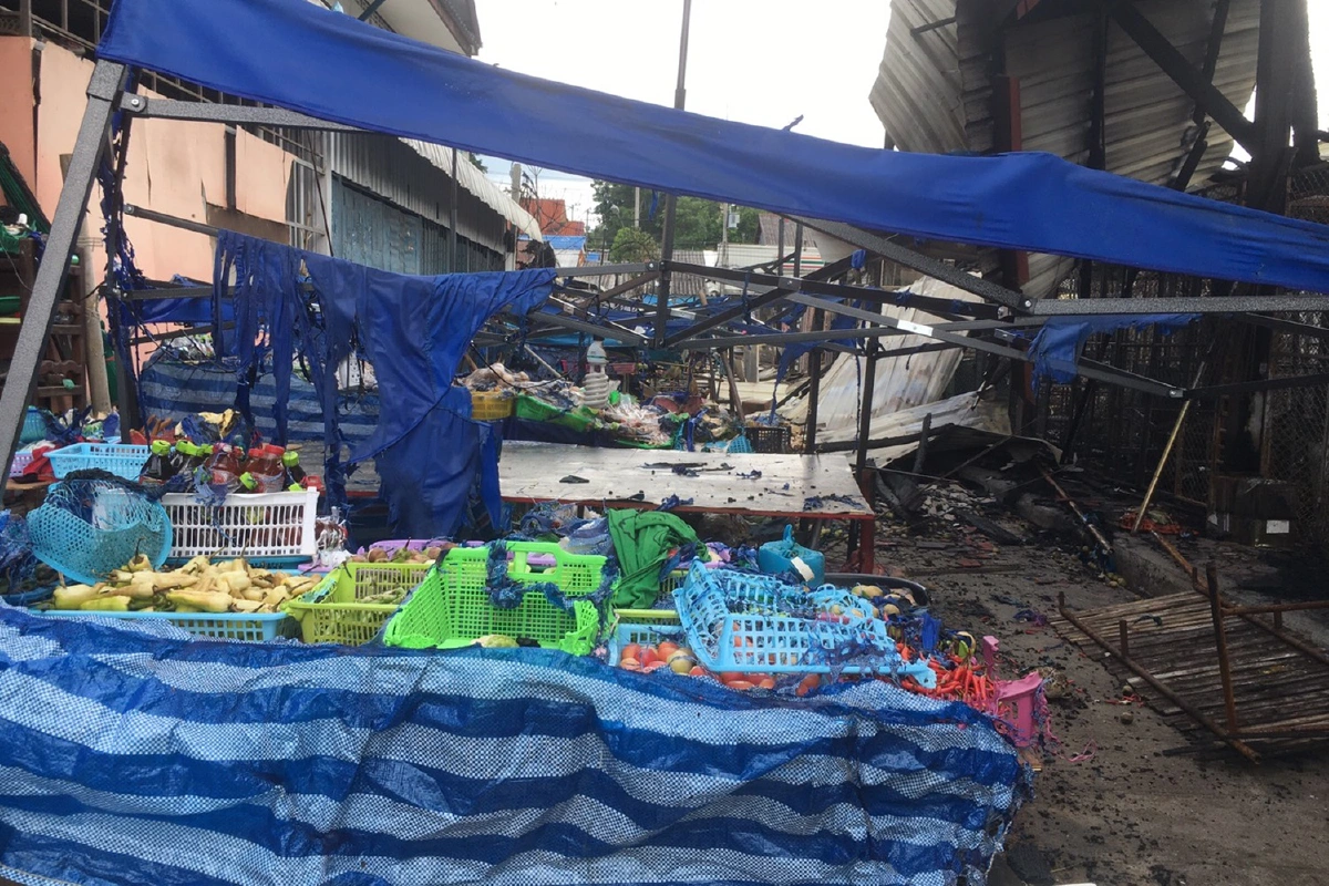 สังขละบุรีเปิดจุดลงทะเบียนหลังเกิดเหตุไฟไหม้ตลาดสดเทศบาลตำบลวังกะ