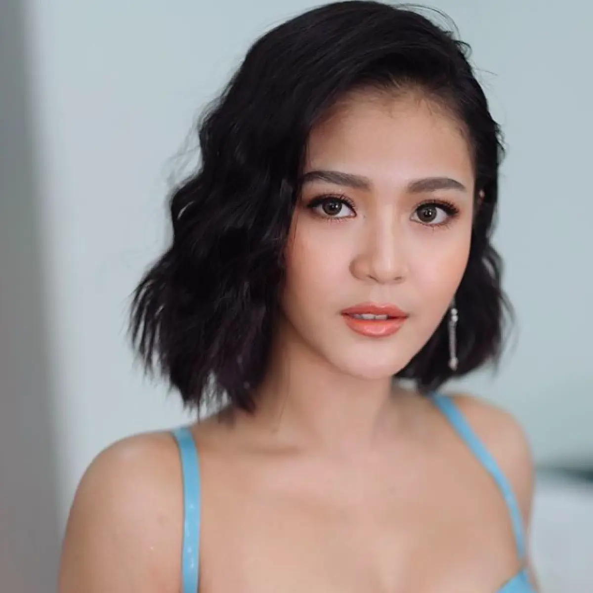 "ลำไย ไหทองคำ" โชว์หุ่นในชุดเดรสลาเท็กซ์สุดรัก เอวสับ หุ่นปั๊วะมากแม่!