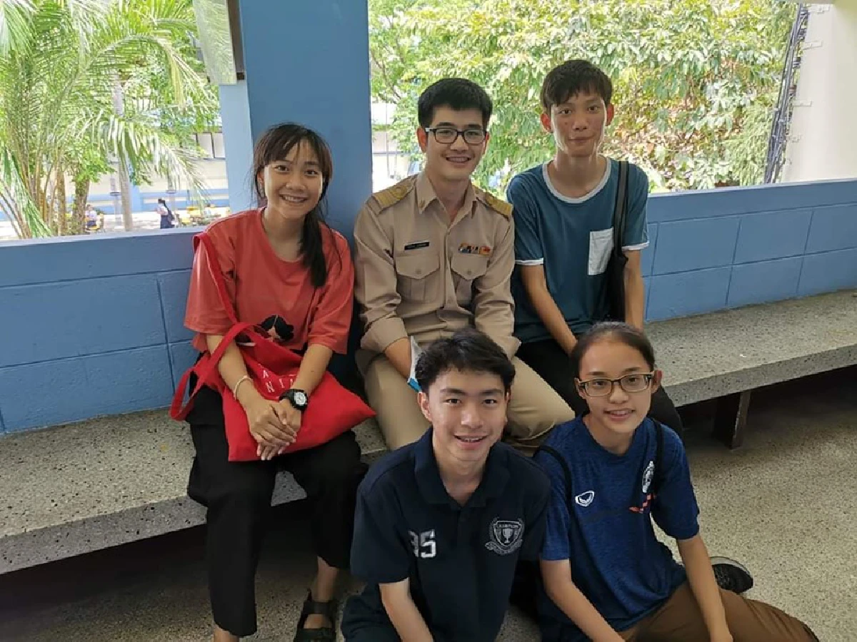 เรือจ้างสายสตรีมคณิตฯ "ครูอั้น" สอนออนไลน์ให้เด็กฟรี! รับเปิดเทอม