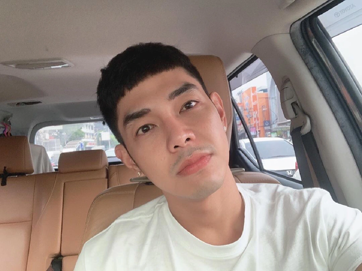 อาร์ต พศุตม์ หล่อล่ำดูดี! เปลี่ยนลุคตัดหน้าม้าตามรอยพระเอกเกาหลี