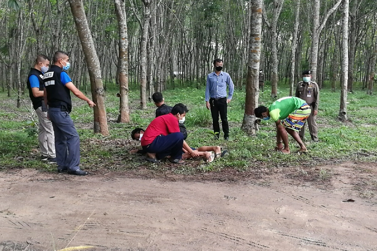 ตร.คุม5ผู้ต้องหาทำแผนฆ่ายัดกระสอบเพื่อนรักยิงซ้ำก่อนฝังดิน