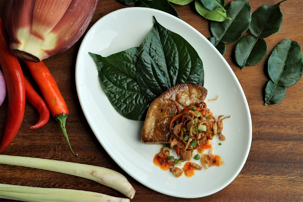 ลุยตามสั่งอิ่มไม่อั้น สดใหม่ใส่ใจทุกจาน  @พระยา คิทเช่น