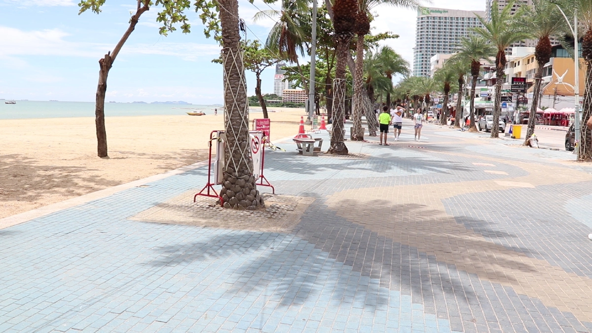 เปิดชายหาดวันแรกพัทยาเงียบเหงาไร้เงานักท่องเที่ยว