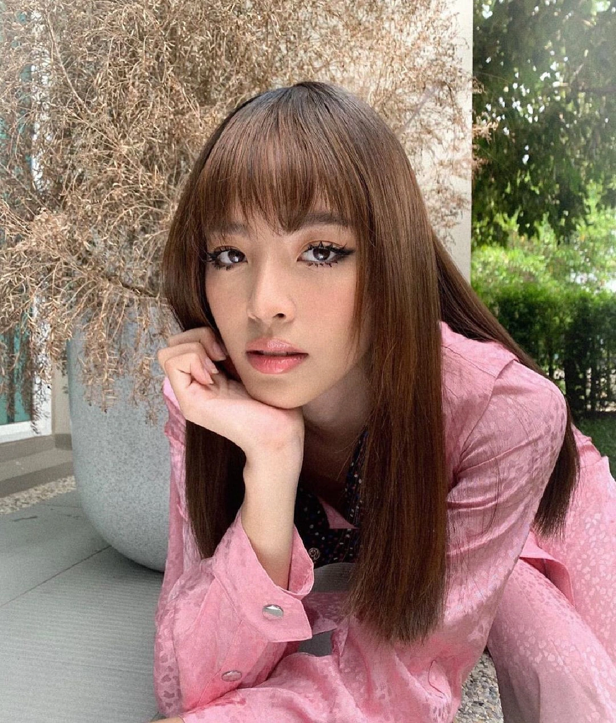 “ณิชา ณัฏฐณิชา” เผยลุคใหม่เป็นสาวผมหน้าม้า ด้าน “โตโน่” มากดไลก์รัวๆ