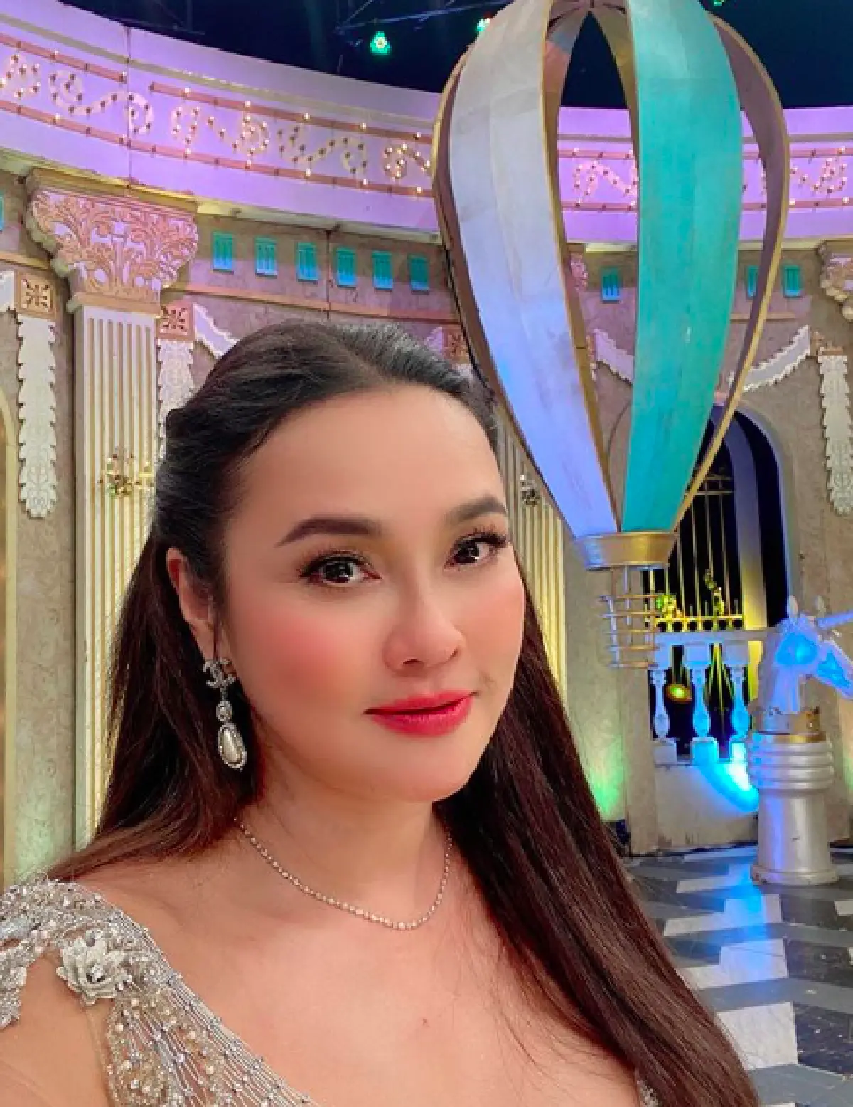 "ใหม่ เจริญปุระ" ขอแชะภาพเมื่อ “น้องสายฟ้า-น้องพายุ" หมดฤทธิ์ชั่วคราว