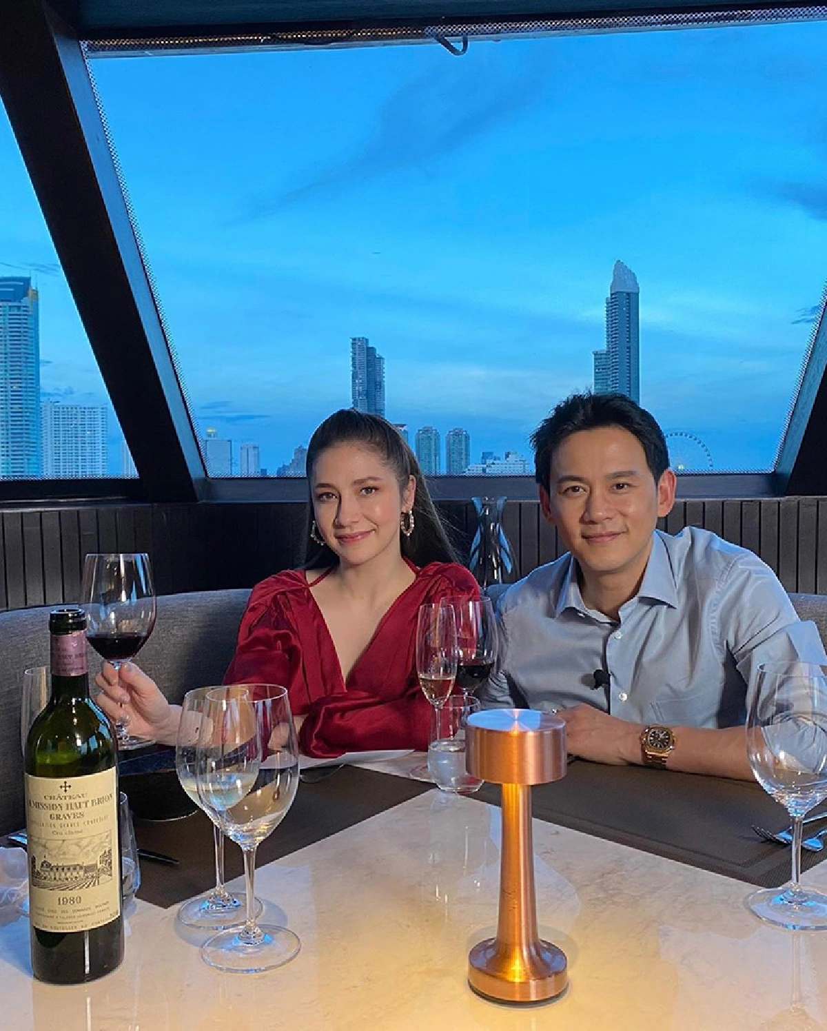 “ฟลุค-นาตาลี” ย้อนวันวานสุดหวาน ฉลองครบรอบขอแต่งงาน 1 ปี