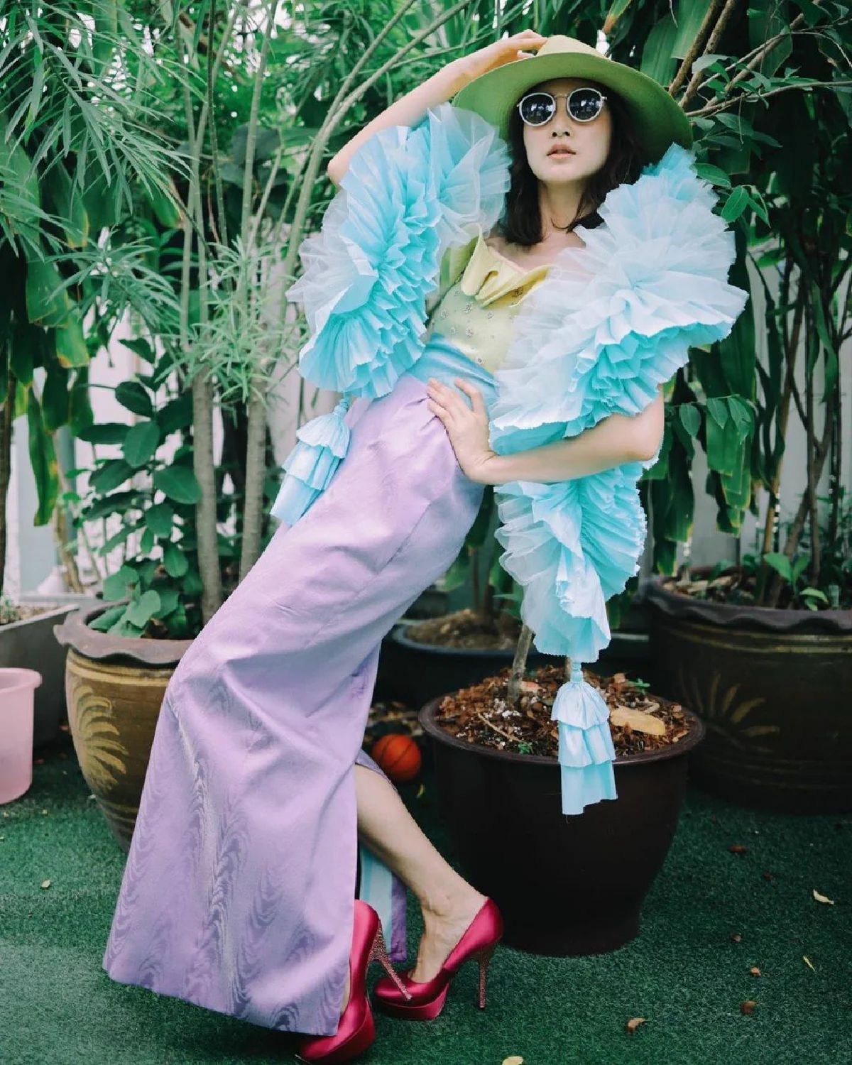 "แพนเค้ก" สมกับเป็นนางแบบ! ใส่ชุดเดรสฟูฟ่องอลังการมากเข้าครัวอยู่บ้าน 