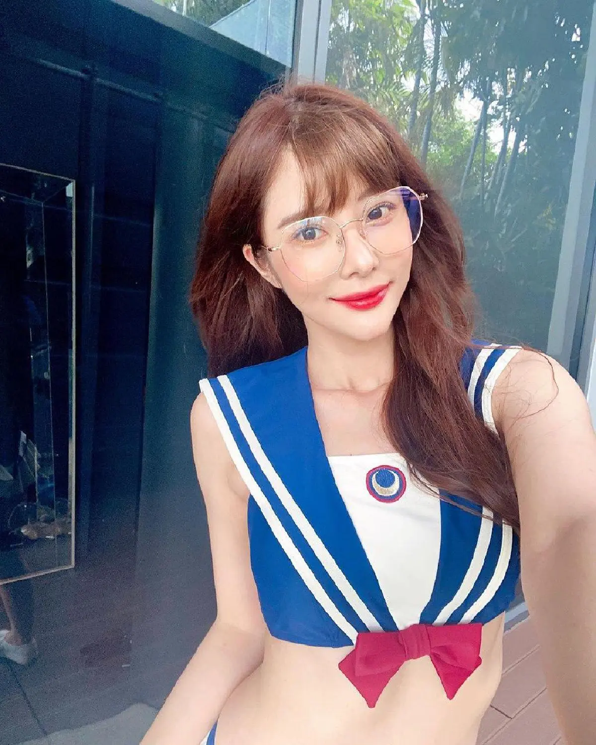 แจม เนโกะจัมพ์ น่ารักปนแซ่บ! อวดหุ่นสวยในชุดว่ายน้ำลายเซเลอร์มูน