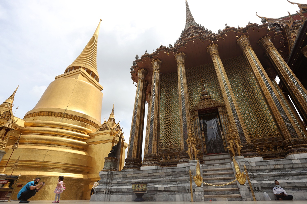 เปิด"วัดพระแก้ว-พระบรมหาราชวัง"วันแรกนักท่องเที่ยวบางตา เปิด"วัดพระแก้ว-พระบรมหาราชวัง"วันแรกนักท่องเที่ยวบางตา