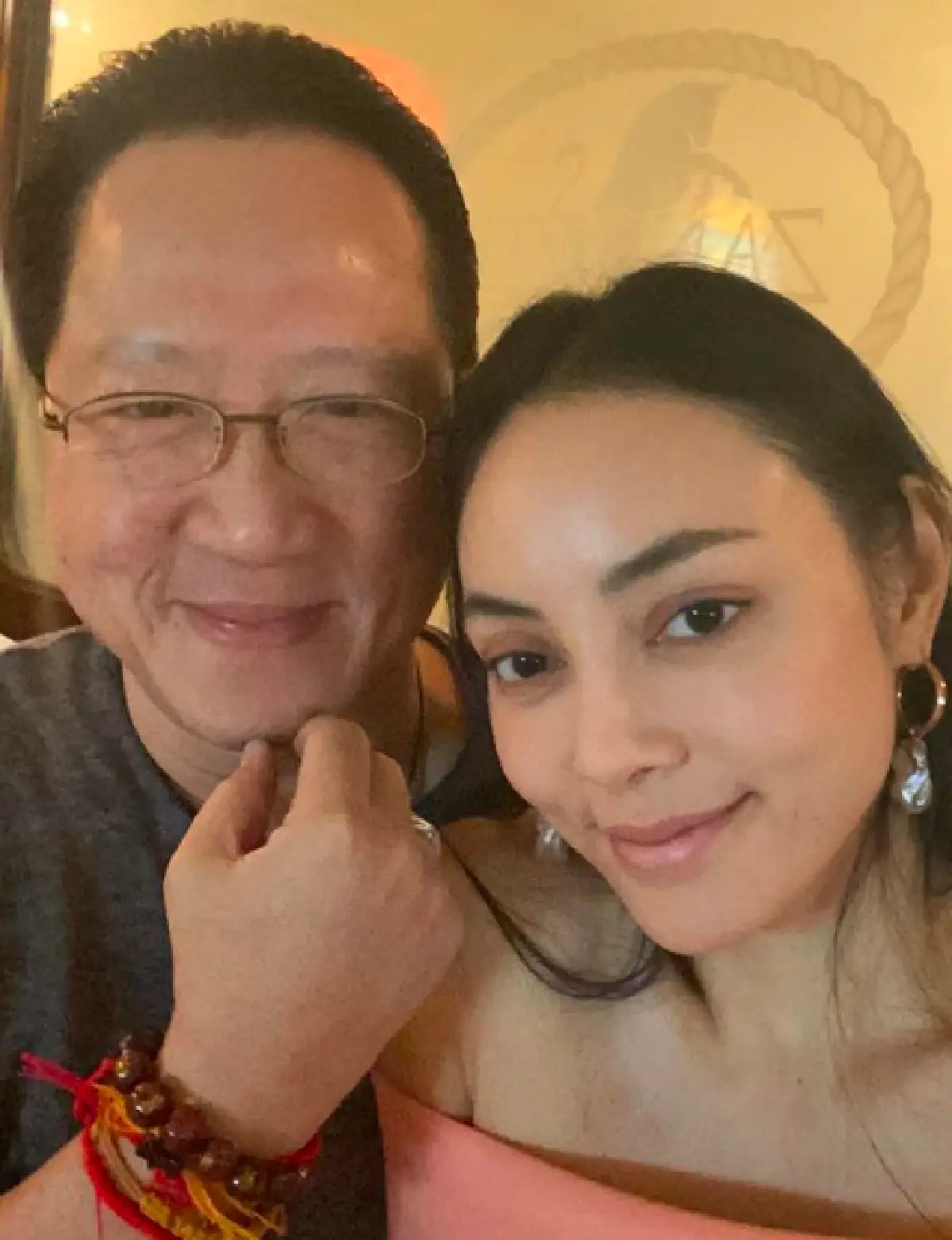 “ตั๊ก บงกช” ฝันถึงแม่จนนอนร้องไห้ ด้าน “เจ้าสัวบุญชัย” น่ารักมาก ลงไปดูแลสวนให้