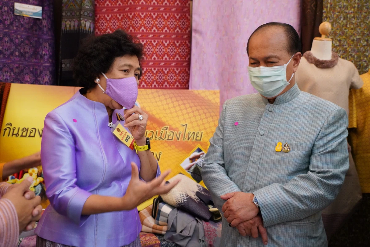 "บิ๊กตู่"ชื่นชมความงามภูมิปัญญาไทยชวนแต่งกายผ้าไทยทุกสัปดาห์