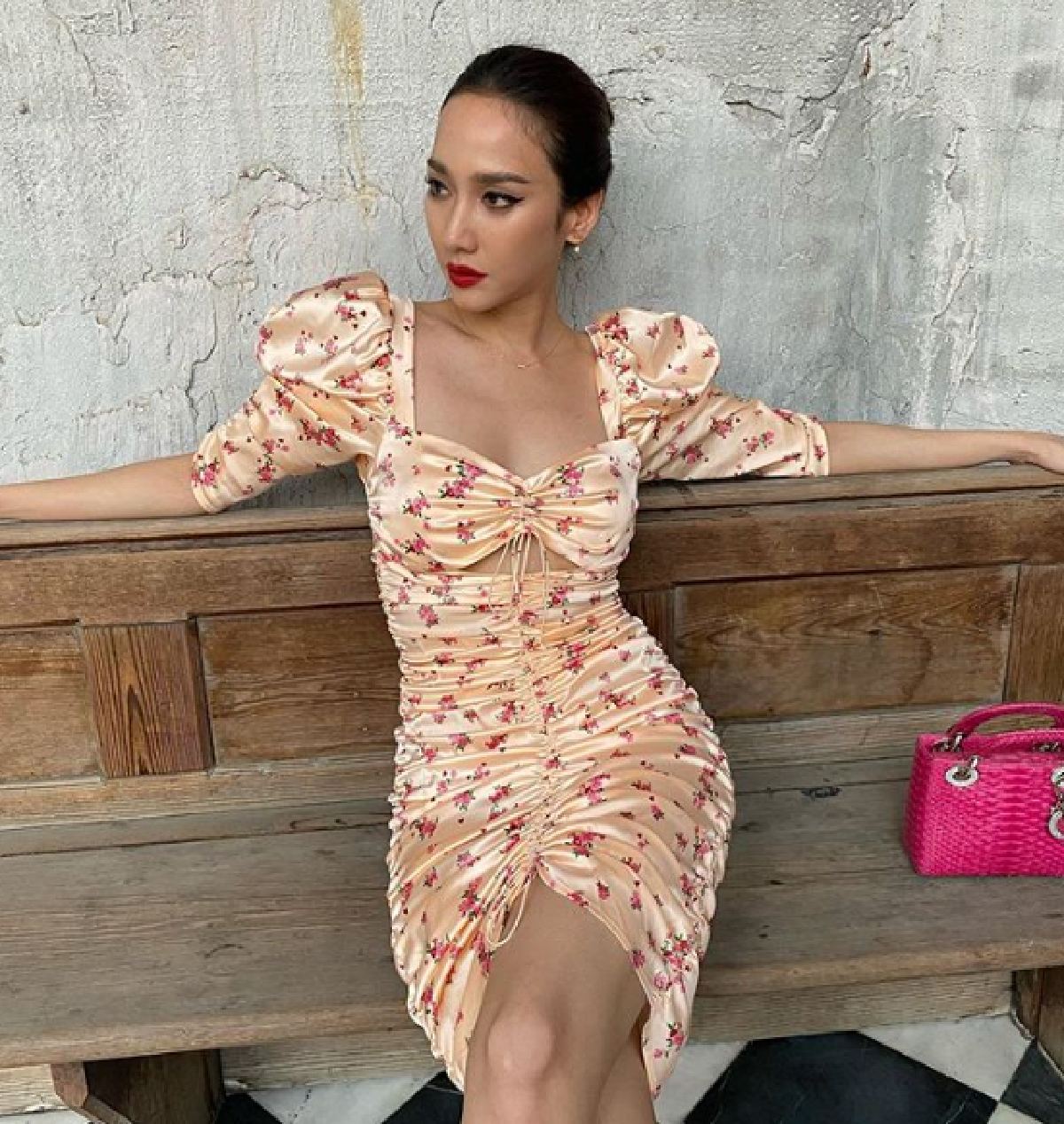 เปิดคลังกระเป๋าหรูของ อั้ม พัชราภา แต่ละใบไม่ธรรมดา