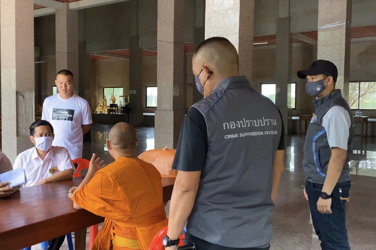 กองปราบจับเจ้าอาวาสวัดดังเล่นชู้กับเมียชาวบ้าน