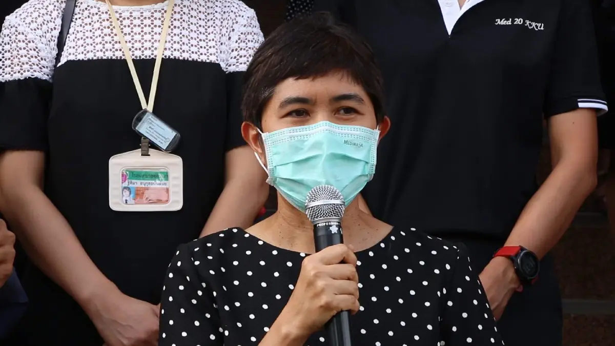 บุคลากรทางการแพทย์แต่งดำจนกว่าหมอชาญชัยได้รับความเป็นธรรม