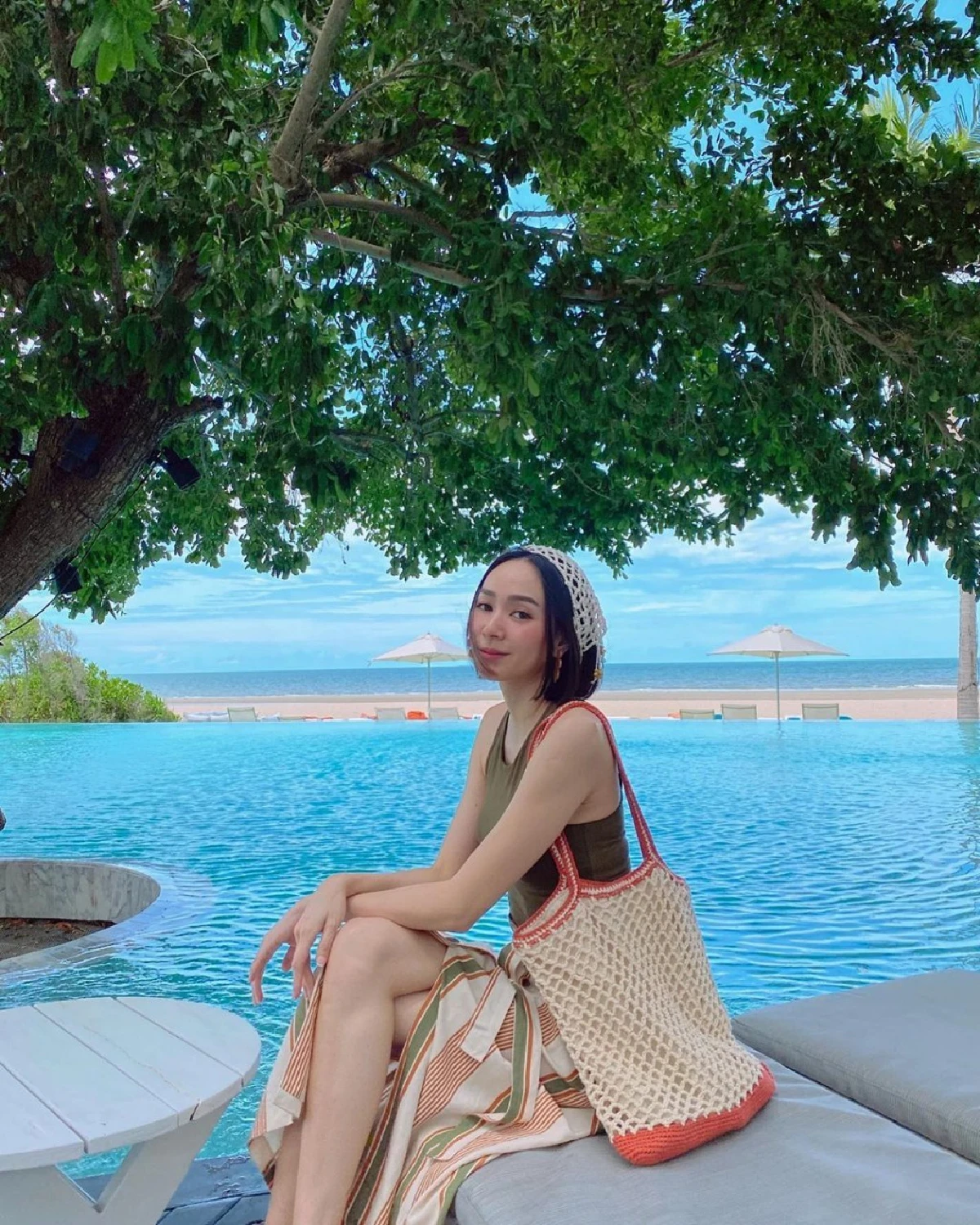 คืนดีกันแล้ว? ธามไท คอมเมนต์แซว โฟร์ แถมเช็คอินที่หัวหินพร้อมๆกัน