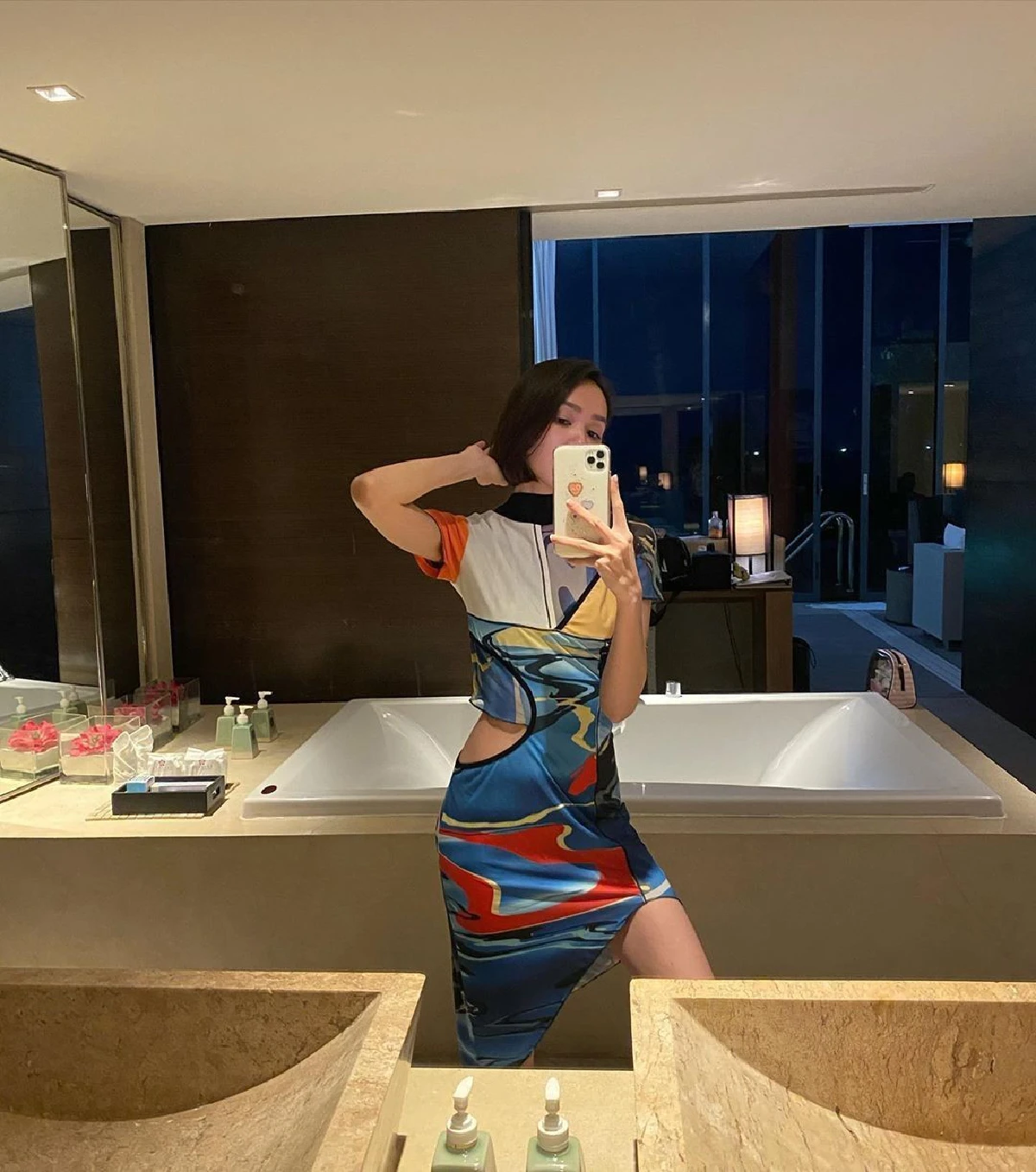 คืนดีกันแล้ว? ธามไท คอมเมนต์แซว โฟร์ แถมเช็คอินที่หัวหินพร้อมๆกัน