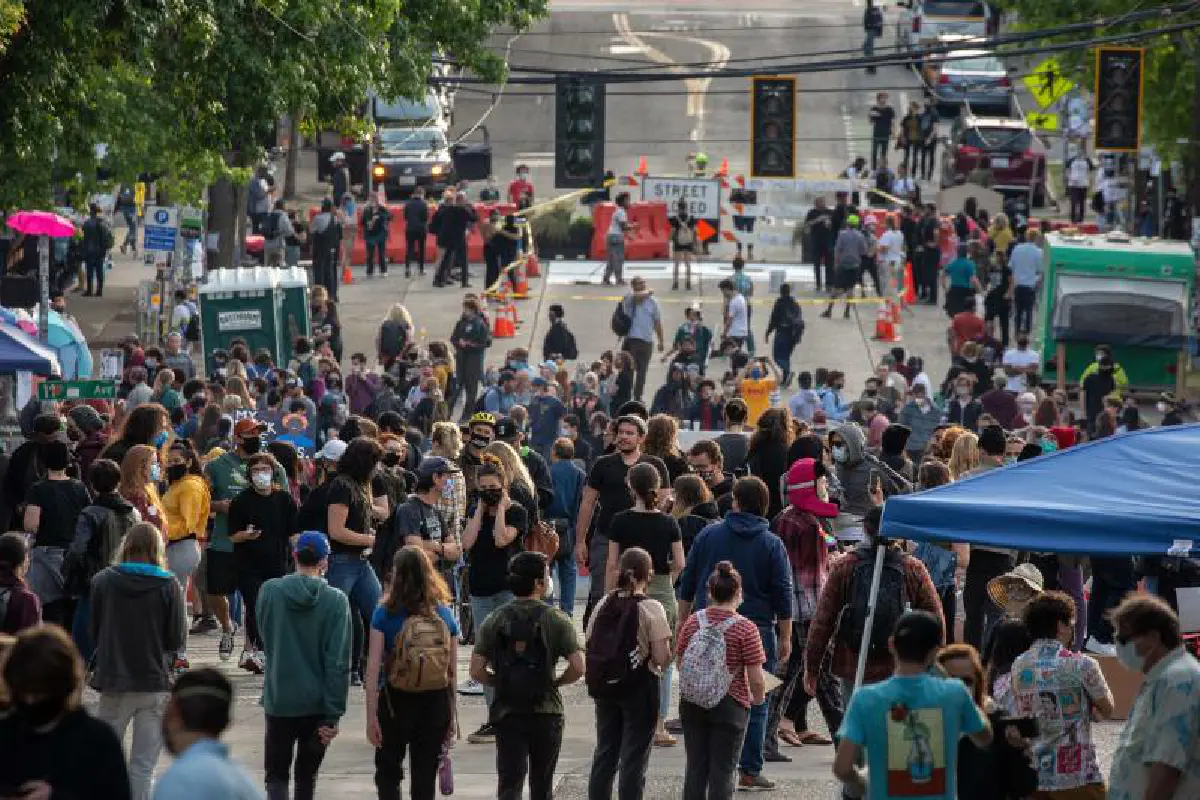 ม็อบอเมริกันยึดกลางเมืองซีแอตเทิล ตั้งเขตปกครองตนเอง