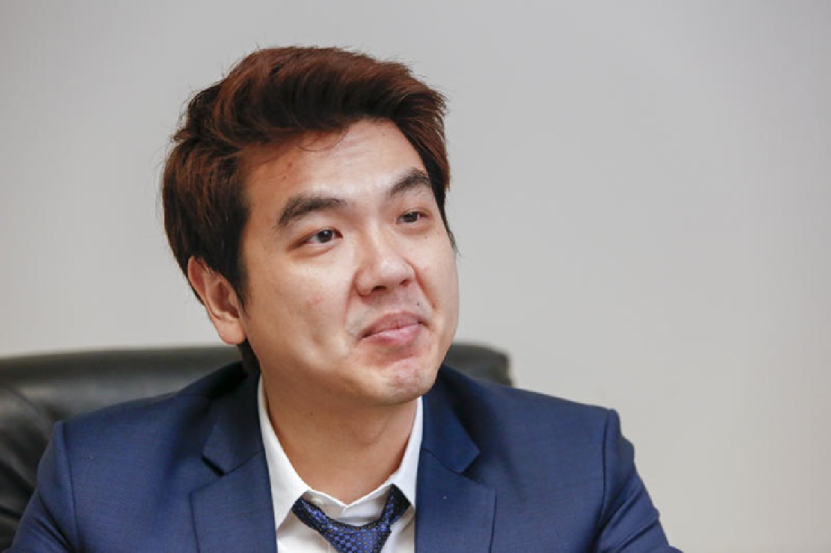 "ปิยบุตร" โวย อดีตสส. ไล่ฟ้องชาวบ้าน-อดีตผู้สมัครร่วมพรรค หวังปิดปากย้ายพรรค "ปิยบุตร" โวย อดีตสส. ไล่ฟ้องชาวบ้าน-อดีตผู้สมัครร่วมพรรค หวังปิดปากย้ายพรรค