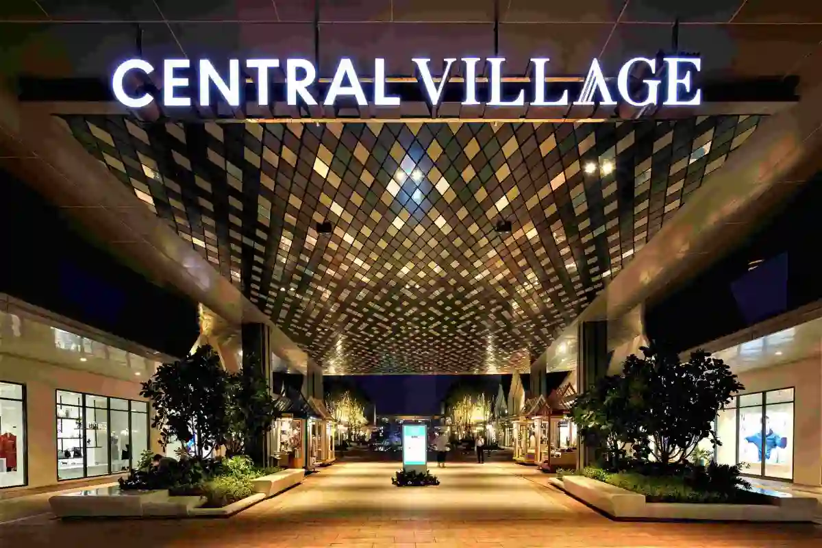 ตามล่าหาขุมทรัพย์ ปักหมุดช้อปแบรนด์เนมที่ลักชูรี่เอาท์เล็ตแห่งแรกของไทยใน ‘เซ็นทรัล วิลเลจ’