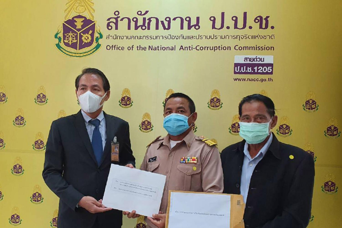 บุกปปช.ร้องสอบเจ้าอาวาสดังภาคอิสานทุจริตเงินวัด บุกปปช.ร้องสอบเจ้าอาวาสดังภาคอิสานทุจริตเงินวัด