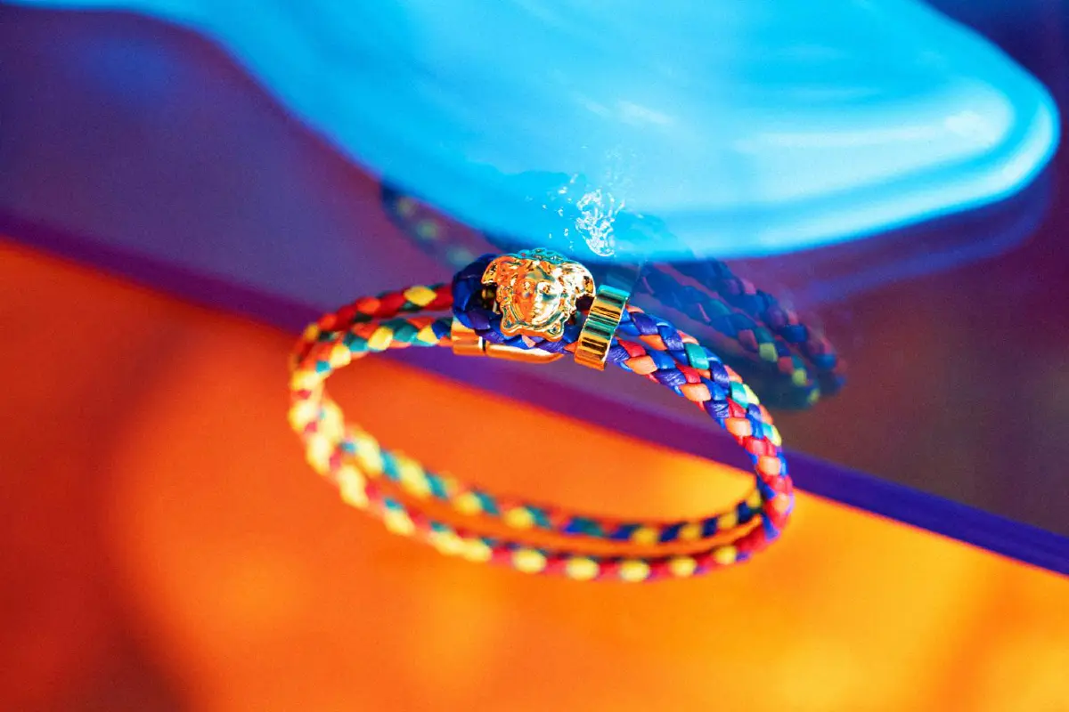 ส่องลิมิเต็ดเอดิชั่นสุดพิเศษ VERSACE X PRIDE 2020