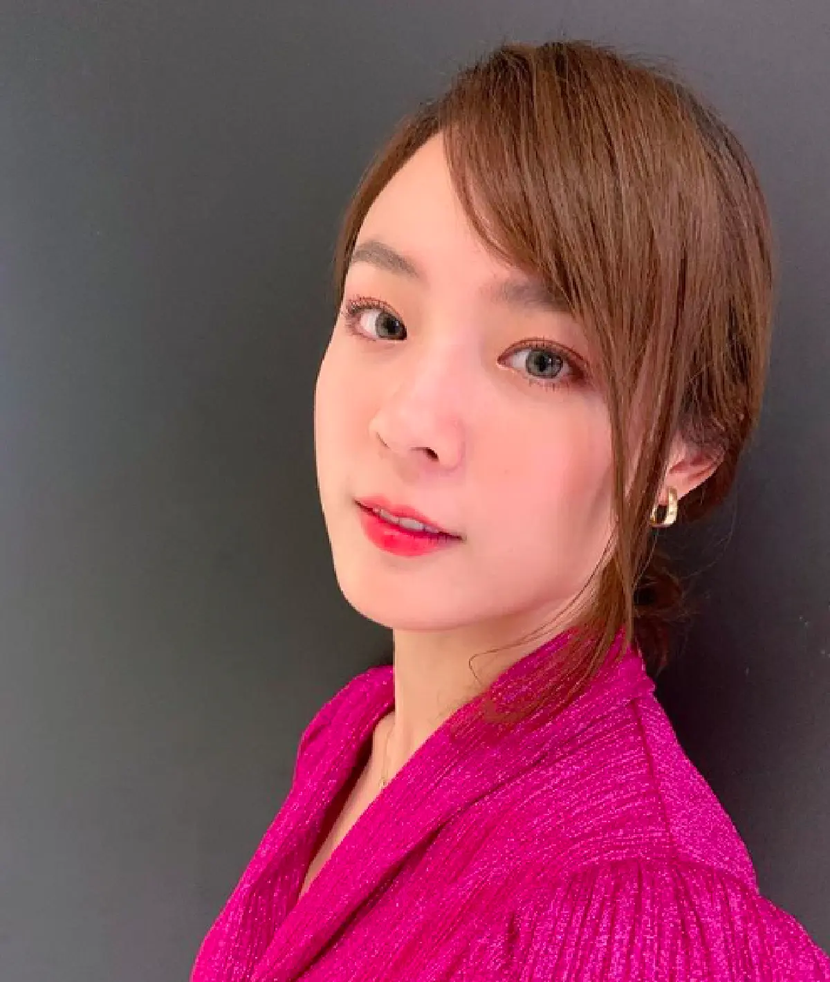 ”แพทตี้" โชว์เอวบางๆ เล่นฮูลาฮูปสุดพลิ้ว ด้าน “แดน"  เตรียมไม้เรียวรอ