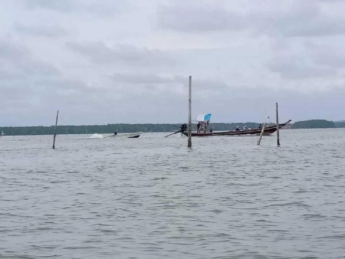 ขนำเฝ้าคอกหอยอ่าวบ้านดอนยังไม่มีการรื้อถอนตามคำสั่ง 