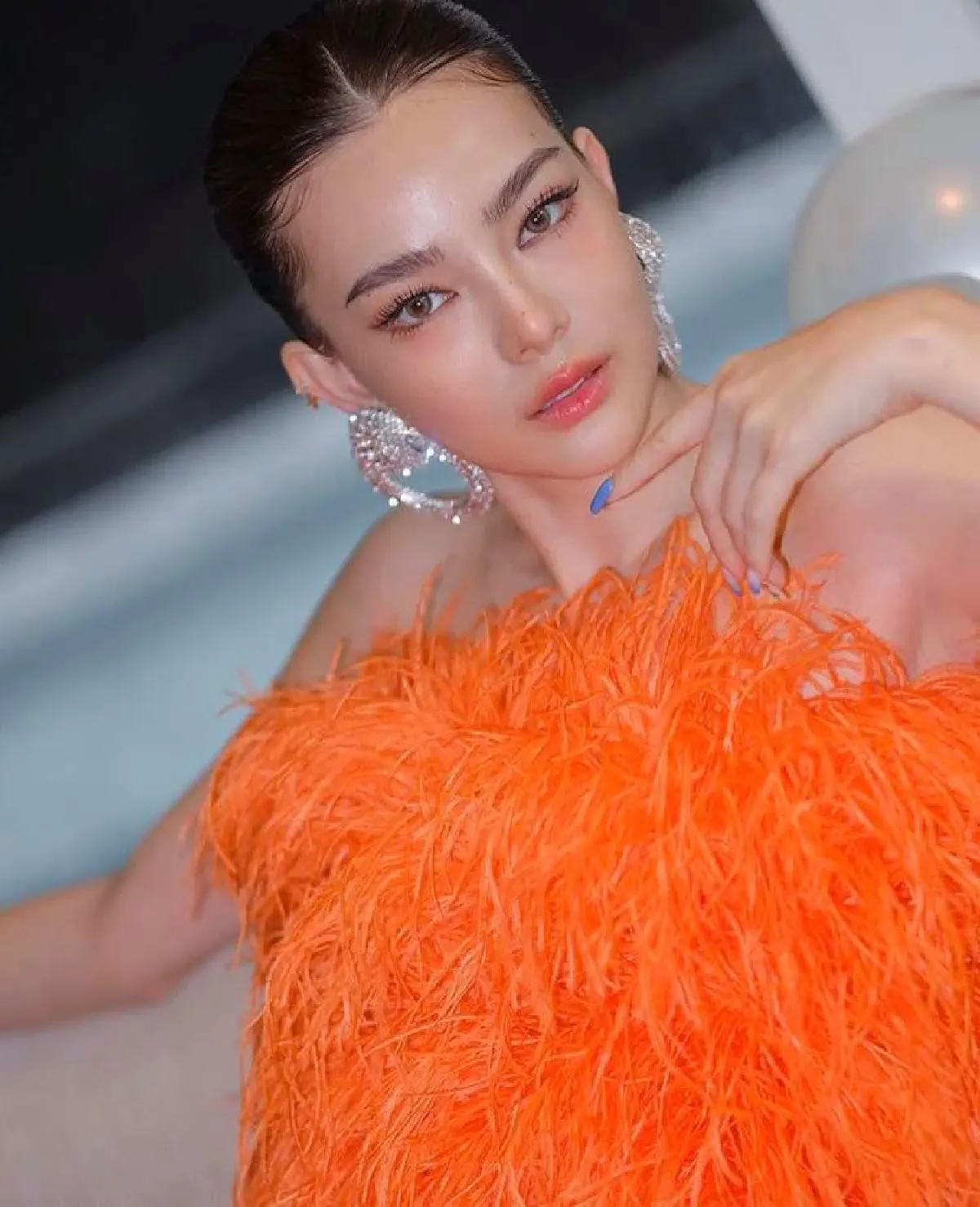   เฟียสทุกภาพ! “ดิว อริสรา” กับงานปาร์ตี้เบิร์ดเดย์วันที่สอง ต้อนรับอายุ 30