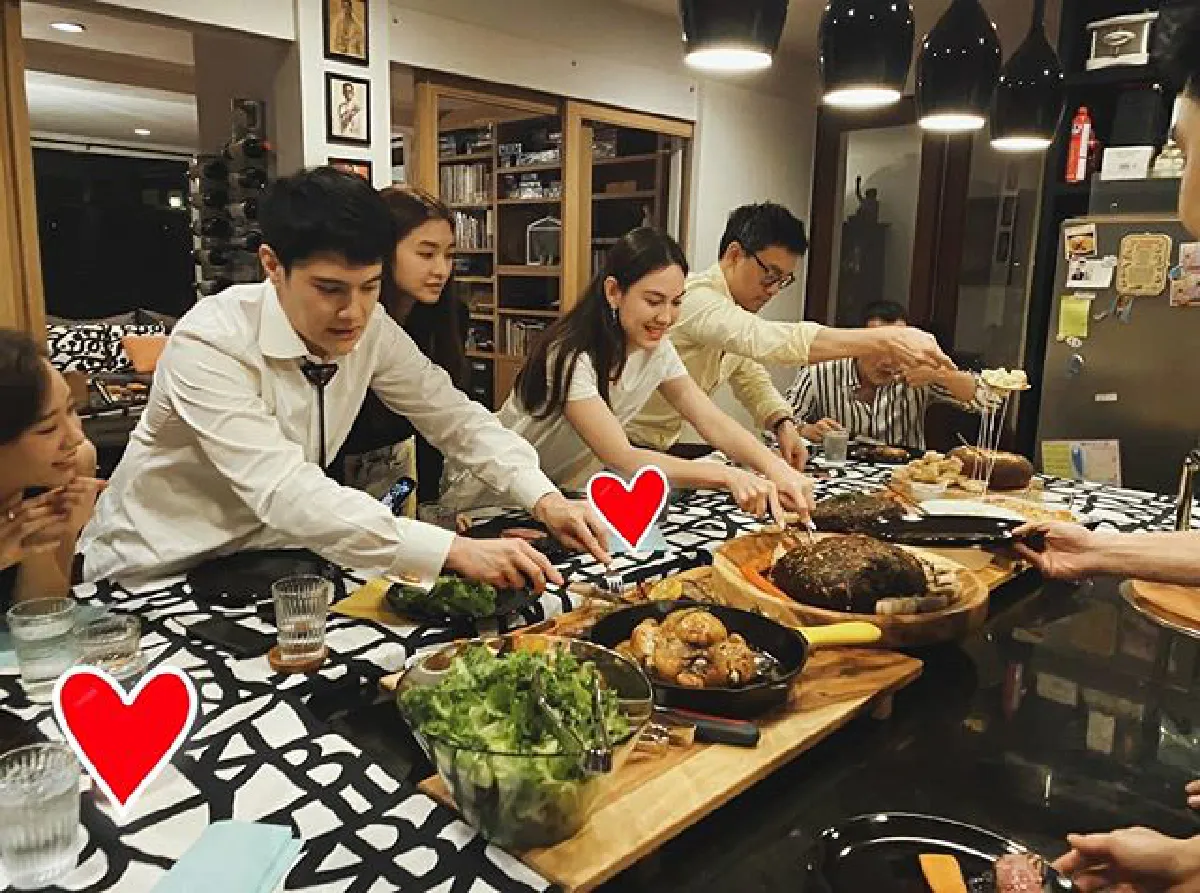 แมท ภีรนีย์ พา สงกรานต์ ร่วมแจมแก๊งเฟอร์บี้ ดินเนอร์เล่นเกมสนุกสนาน