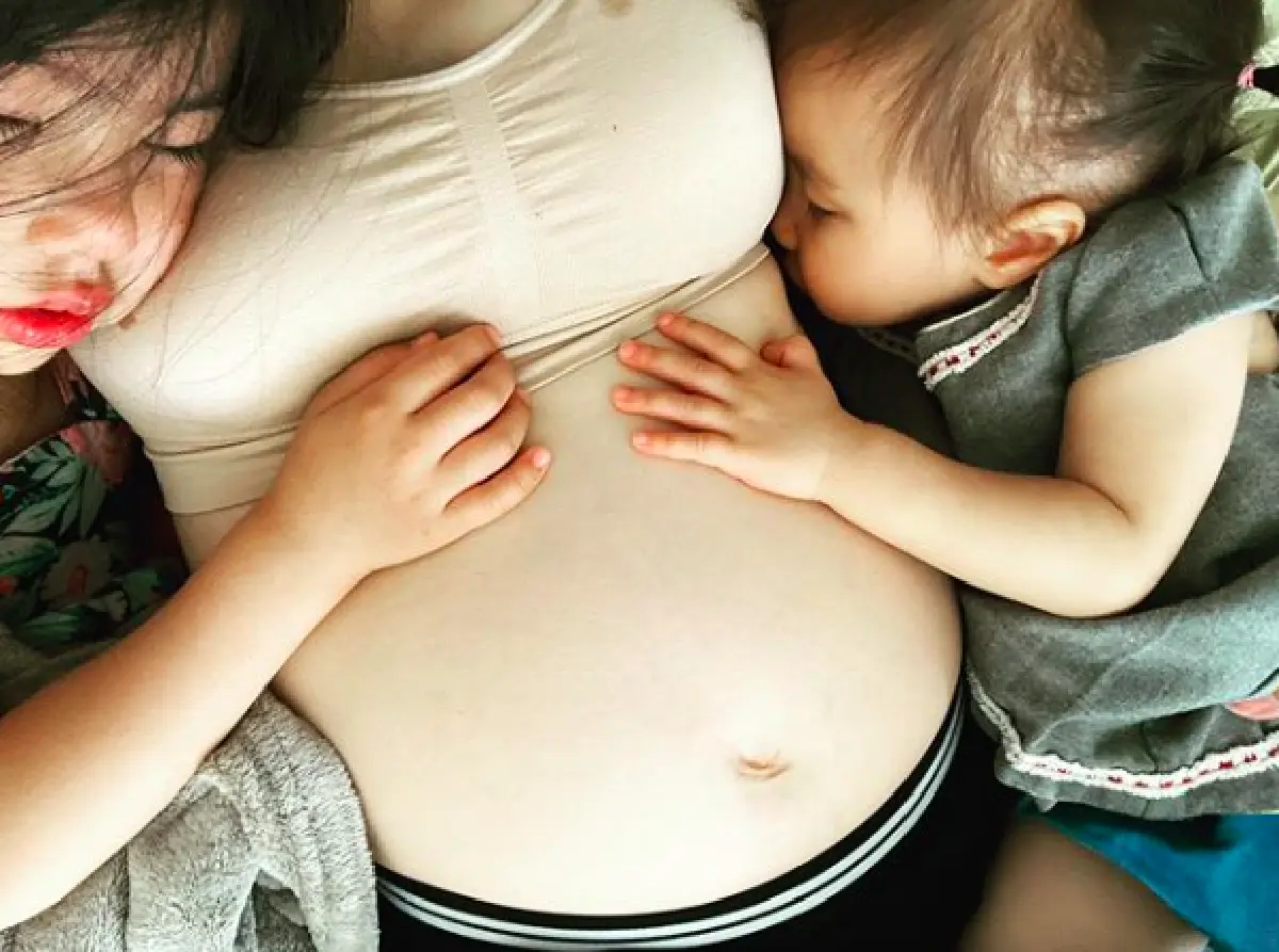 “เจนนิเฟอร์” อวดโมเมนต์สบายๆ พร้อมนับถอยหลังคลอดลูกคนที่ 3