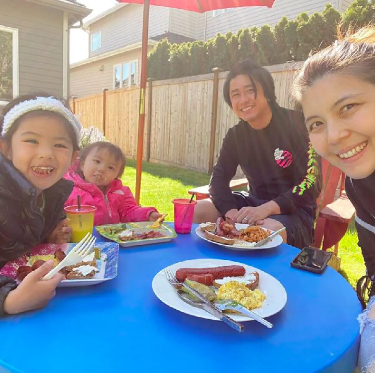 “เจนนิเฟอร์” อวดโมเมนต์สบายๆ พร้อมนับถอยหลังคลอดลูกคนที่ 3