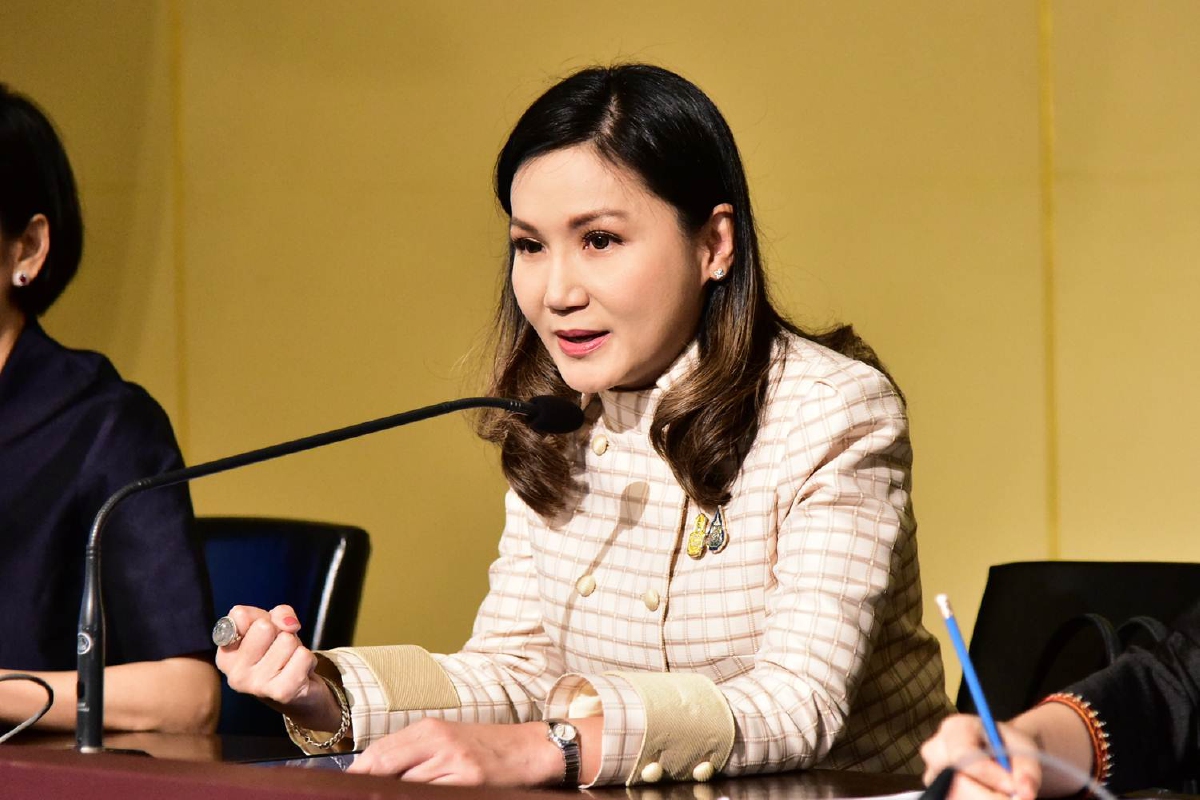 ครม.เพิ่มเงินพิเศษ7เดือนให้กำนัน-ผู้ใหญ่บ้าน-แพทย์ประจำตำบล ช่วยป้องกันโควิด ครม.เพิ่มเงินพิเศษ7เดือนให้กำนัน-ผู้ใหญ่บ้าน-แพทย์ประจำตำบล ช่วยป้องกันโควิด