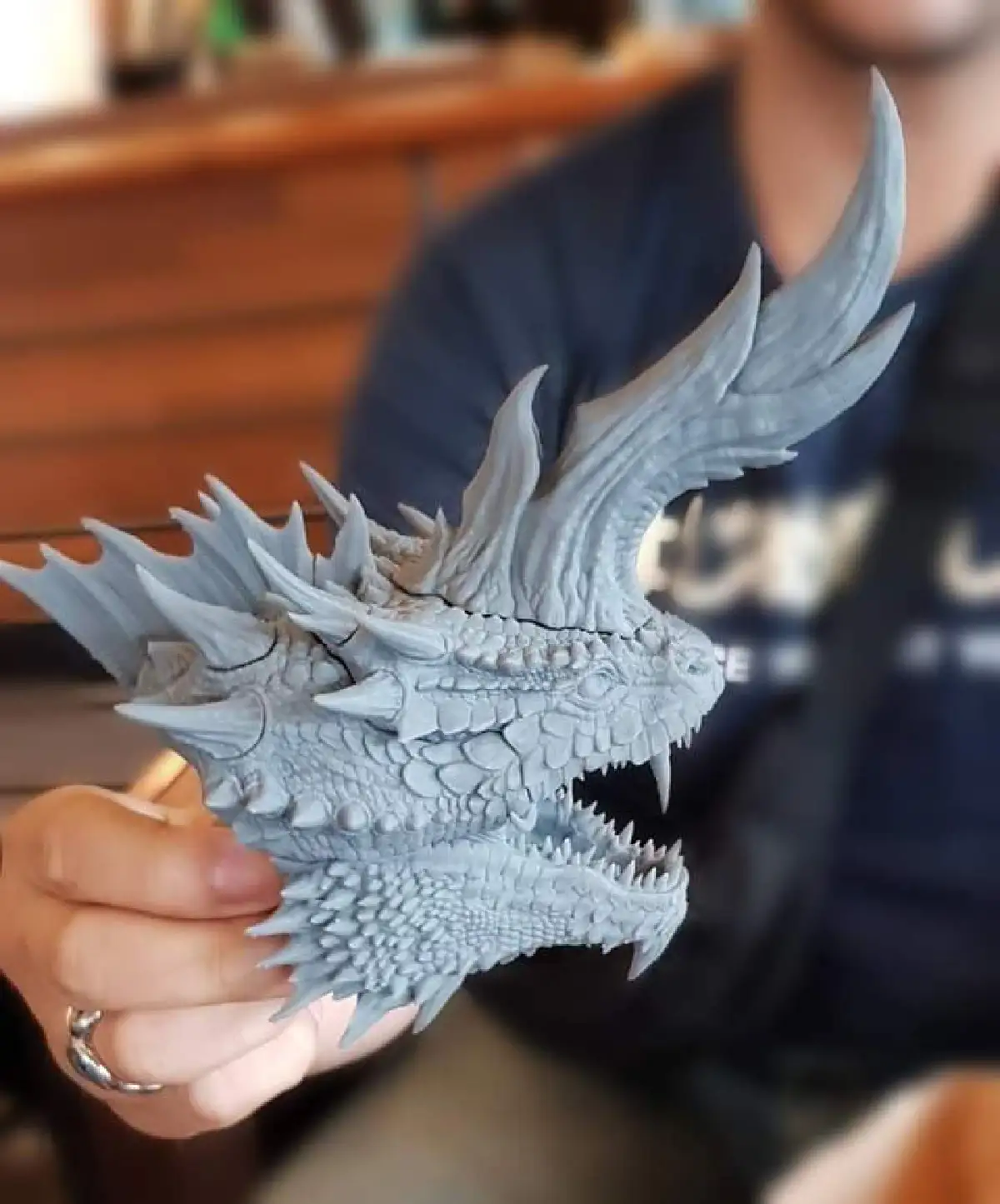 ไม่มีเงินซื้อก็ปั้นมันซะ! “ปาล์ม-ภาณุพงศ์ ศิริกุล” เด็กปั้นดินสู่ศิลปินช่างโมเดล 