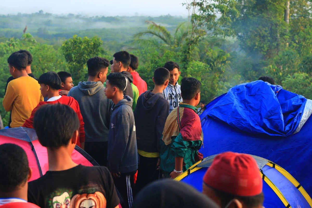 คนนับพันแห่ชมทะเลหมอกวิว360องศาสถานที่ท่องเที่ยวใหม่ของนราฯ