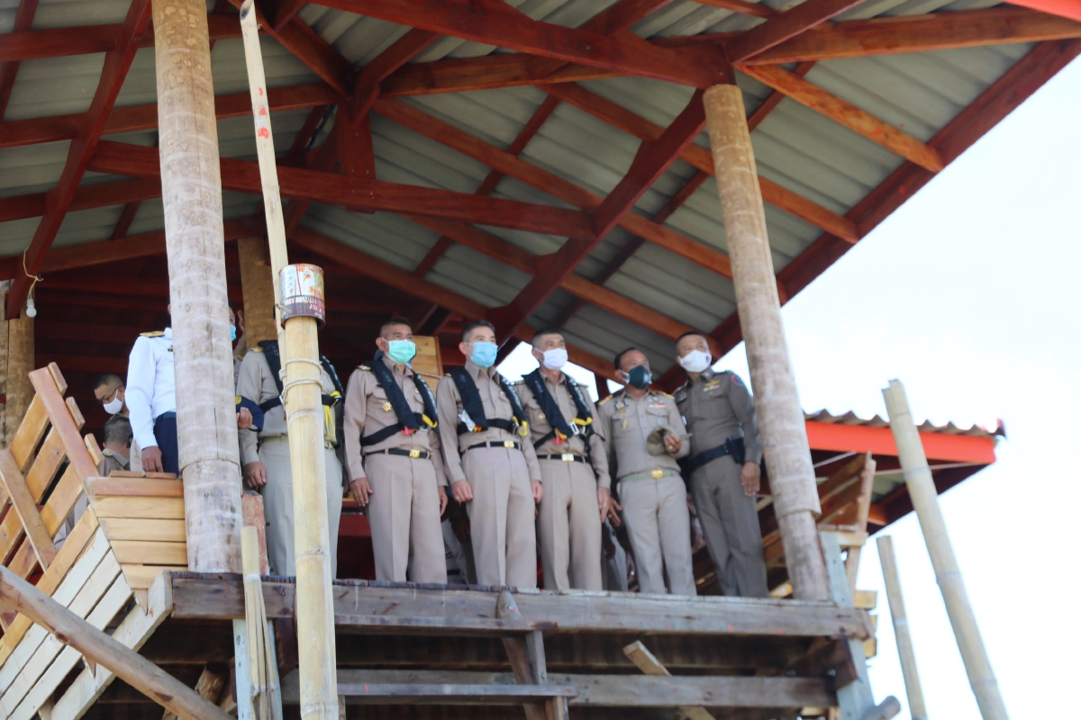 ผบ.ทร.ฮึ่ม!อิทธิพลคอกหอยอ่าวบ้านดอนต้องหมดไป