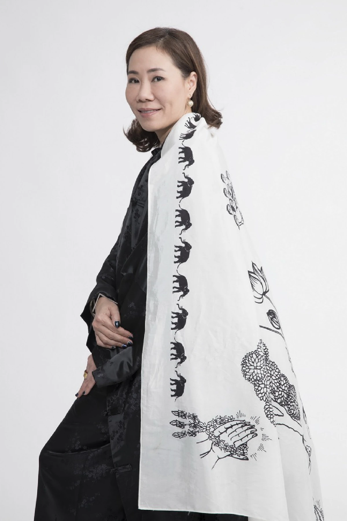 พลังของคนไทยใจแฟชั่น #saveTHAIwearTHAI 